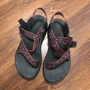 Single strap Chacos
